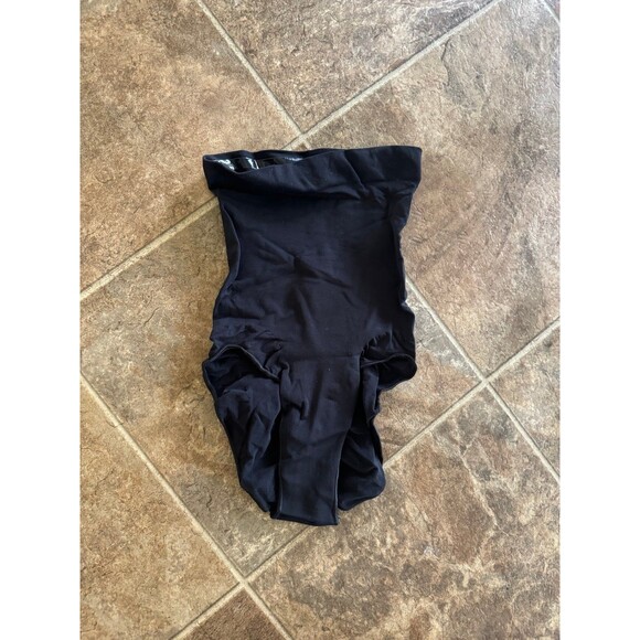 Skims Seamless Sculpt High Waist Brief Onyx XS - Picture 5 of 6